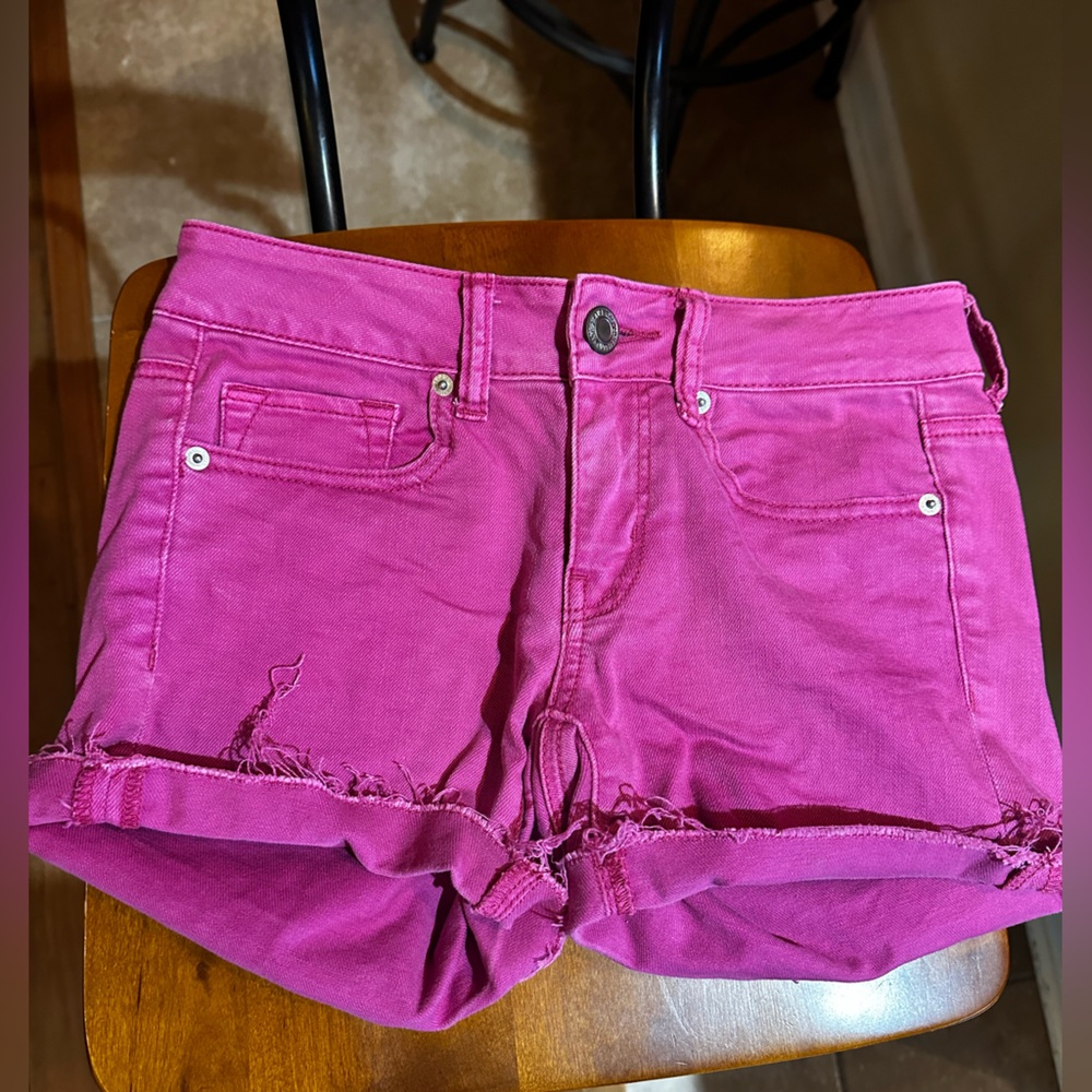 American Eagle Women's Pink Denim Shorts